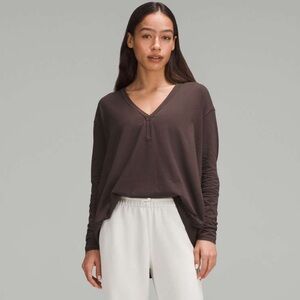 Lululemon Back in Action V-Neck Long Sleeve Shirt. SIZE 10